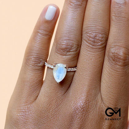 Microdroplet Moonstone Rose Gold Ring