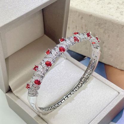 Imitation Mozambique Ruby Bracelet Micro-paved Emerald Fancy Red Diamond Bracelet