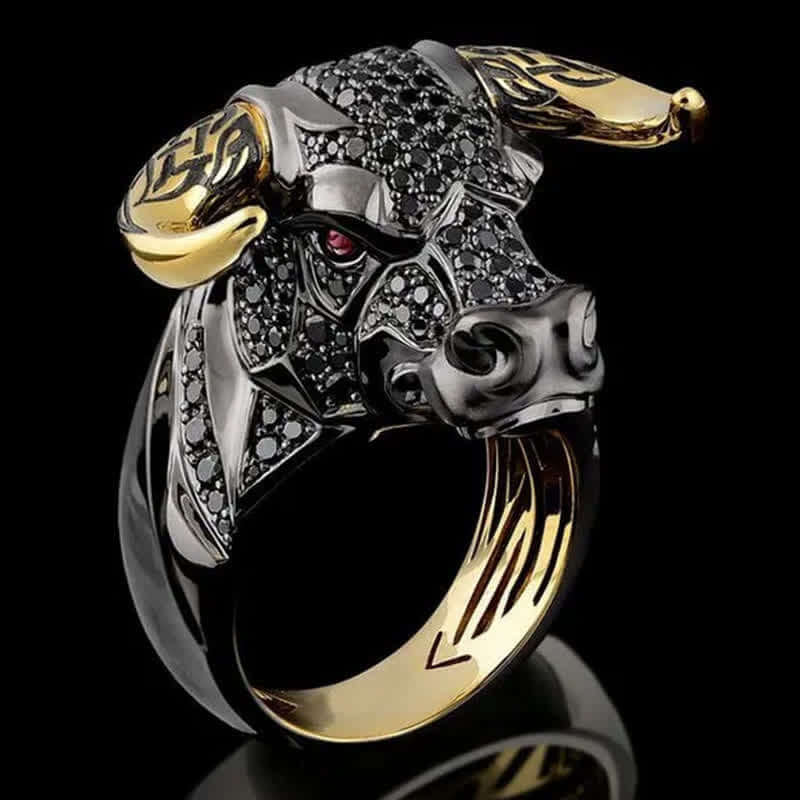 Men's White Cubic Zirconia Black Bull Head Ring