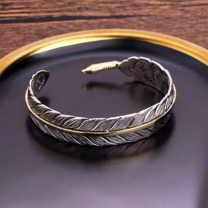 "Free Spirit" Creative Men's Feather Bracelet