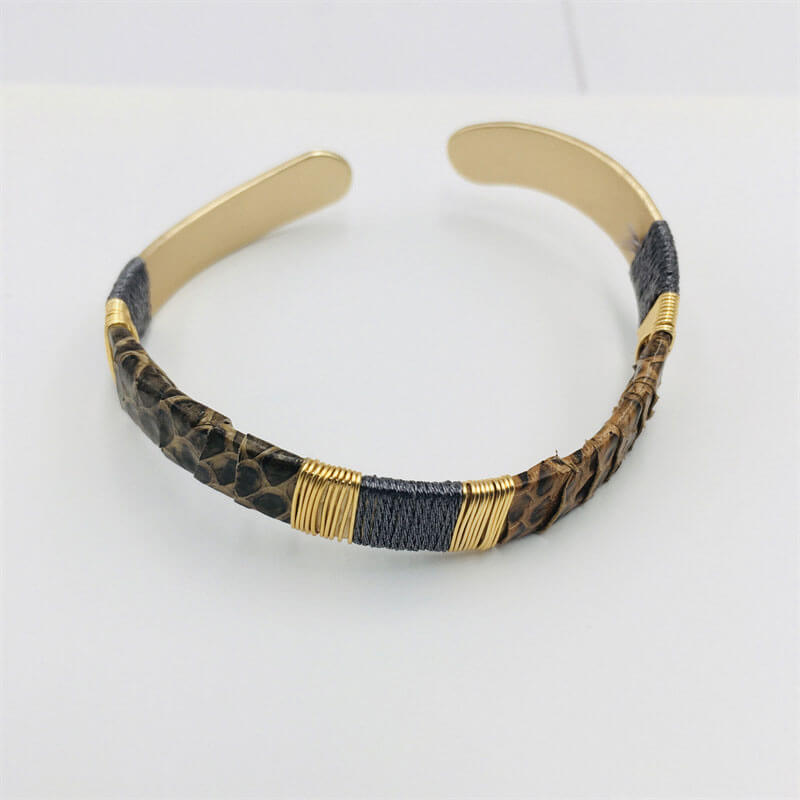 Metal Snakeskin Hand-woven Simple Fashion Temperament Bracelet