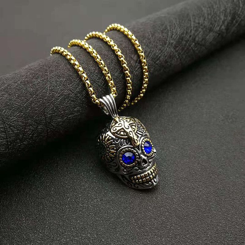 Halloween Retro Punk Gold Plated Blue Zircon Skull Pendant