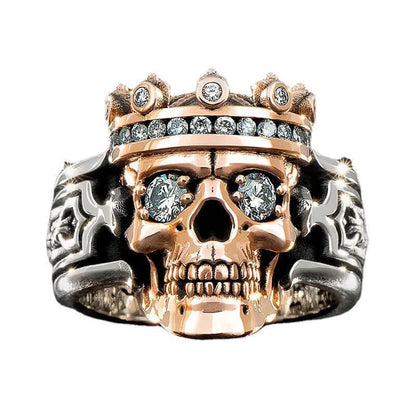 "Fear Nothing" Retro Crown Skull King Ring