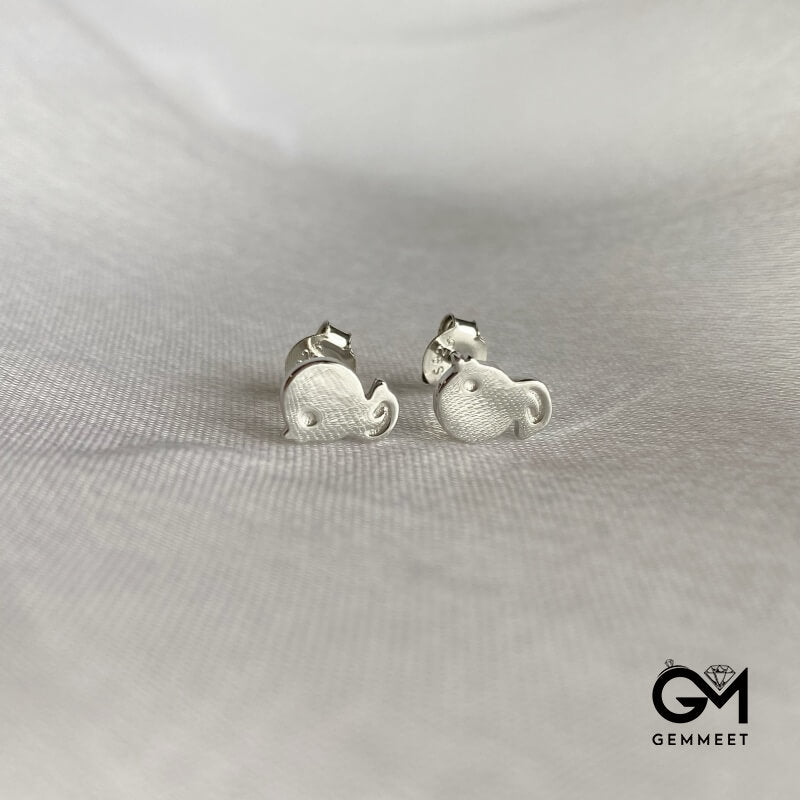 S925 Sterling Silver Simple Duckling Stud Earrings