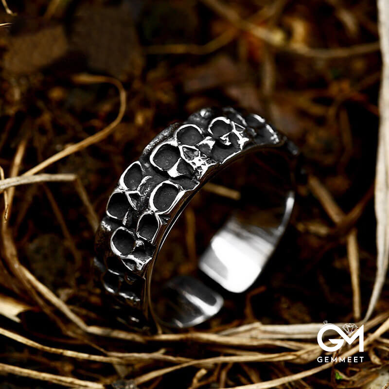 Multi-skull Vintage Titanium Steel Ring