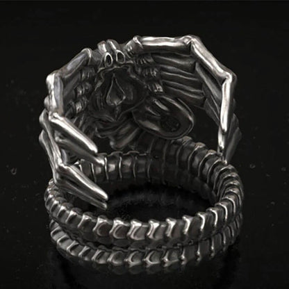 Prometheus Facehugger Skull Ring