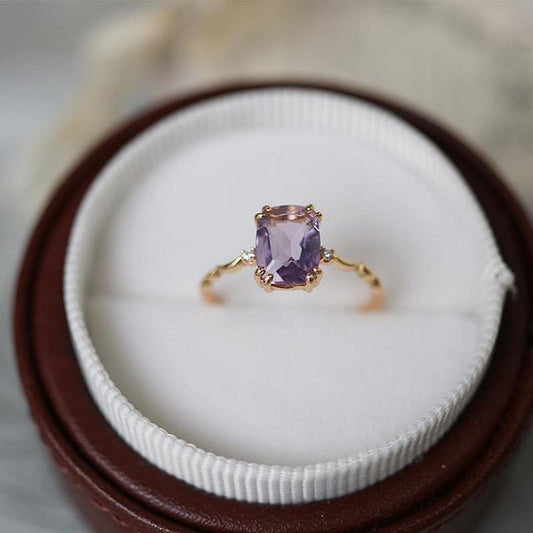 Amethyst Sugar Cube Wave Design Ring