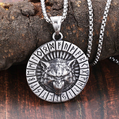 Round Wolf Pendant Necklace