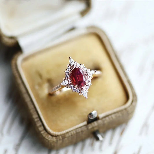 Vintage Ruby "Miss Rose" Atmosphere Ring