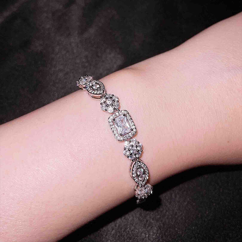 Niche Design High Carbon Diamond Bracelet Cold Style Imitation Moissanite Jewelry for Women