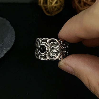 Black Onyx Ethnic Pattern Ring