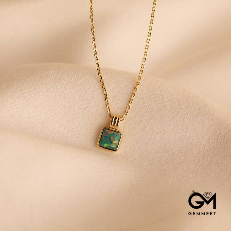 Colorful Opal Love Square Pendant 18k Gold Necklace