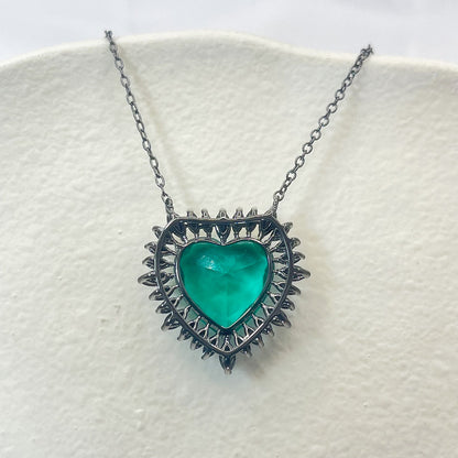 Heart-Shaped Green Zircon Inlaid Pendant Necklace