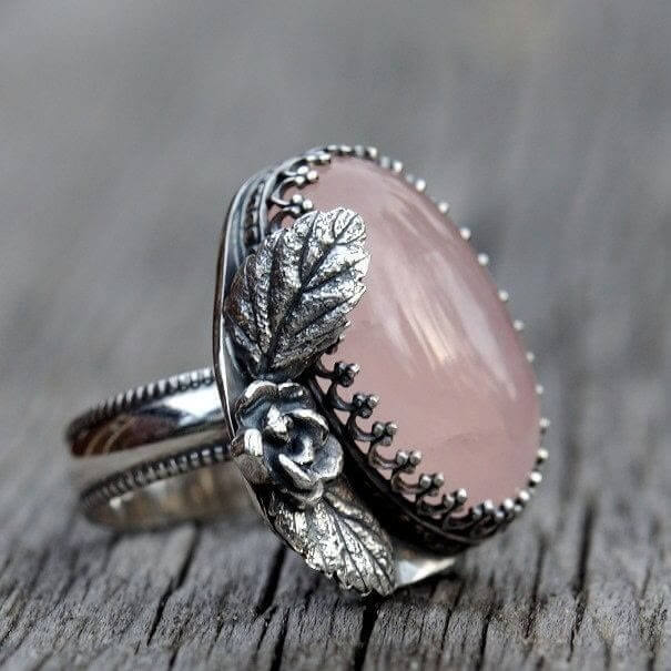 Cotyledon Flower Accessory Oval Rose Quartz Ring