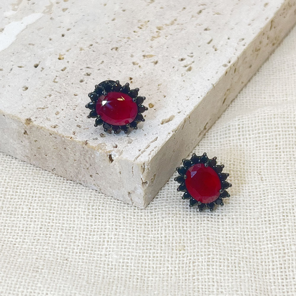 Black Flower Shape Inlaid Red Zircon Earrings