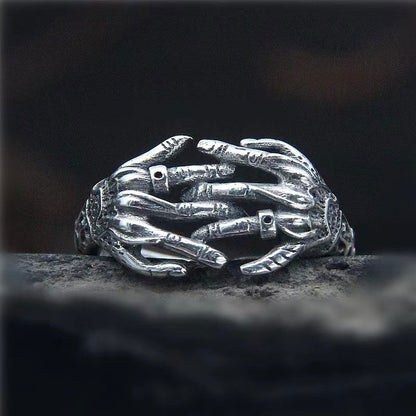 Retro Men's Skeleton Hand Ring