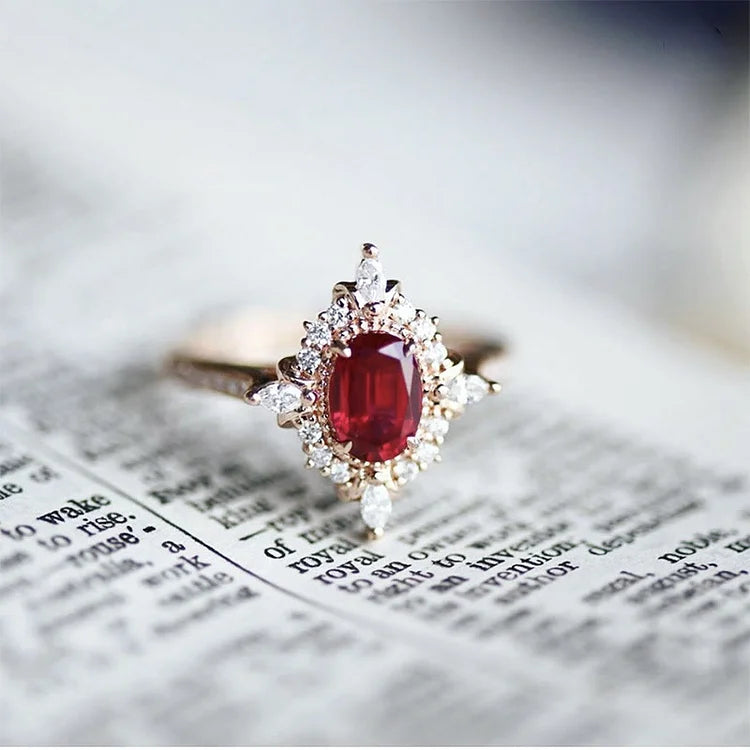 Vintage Ruby "Miss Rose" Atmosphere Ring