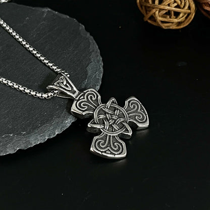 Men's Celtic Kink Stainless Steel Pendant