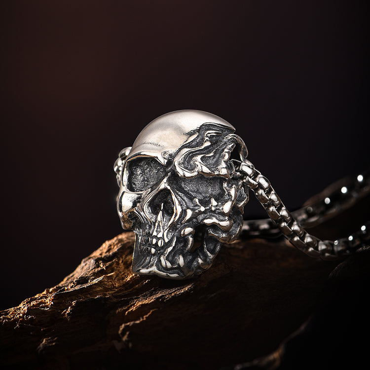 Sterling Silver Vintage Facial Damage Skull Pendants Necklace