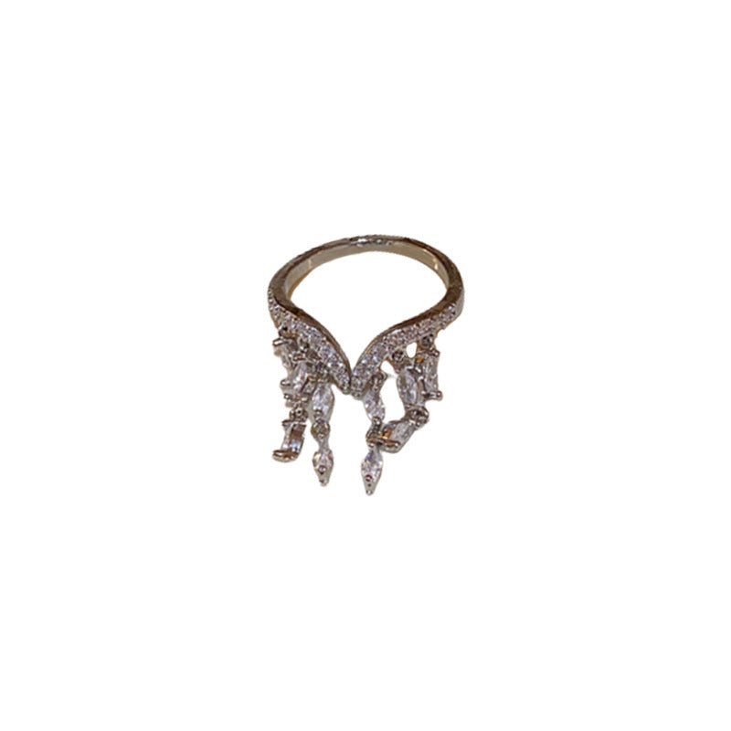 Zircon Fringe Open Temperament Ring