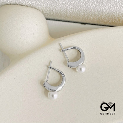 S925 Sterling Silver Simple Streamline Pearl Earrings