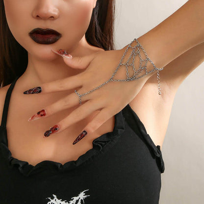 Halloween Personality Chain Mitten Bracelet Sweet Cool Dark Spider Web Bracelet Single Jewelry