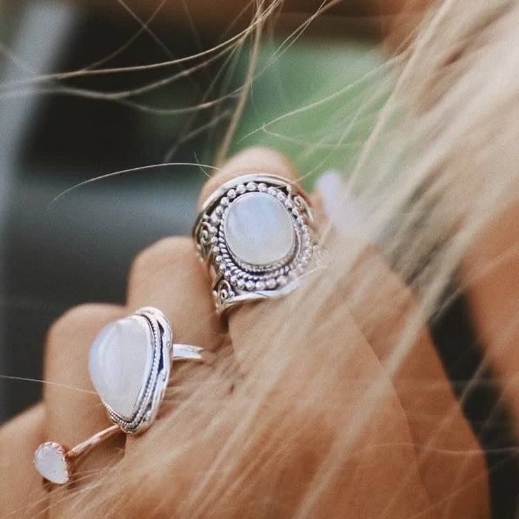 Bohemia Vintage Natural Moonstone Ring