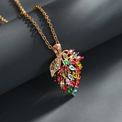 Retro Light Luxury Colorful Zircon Strawberry Pendant