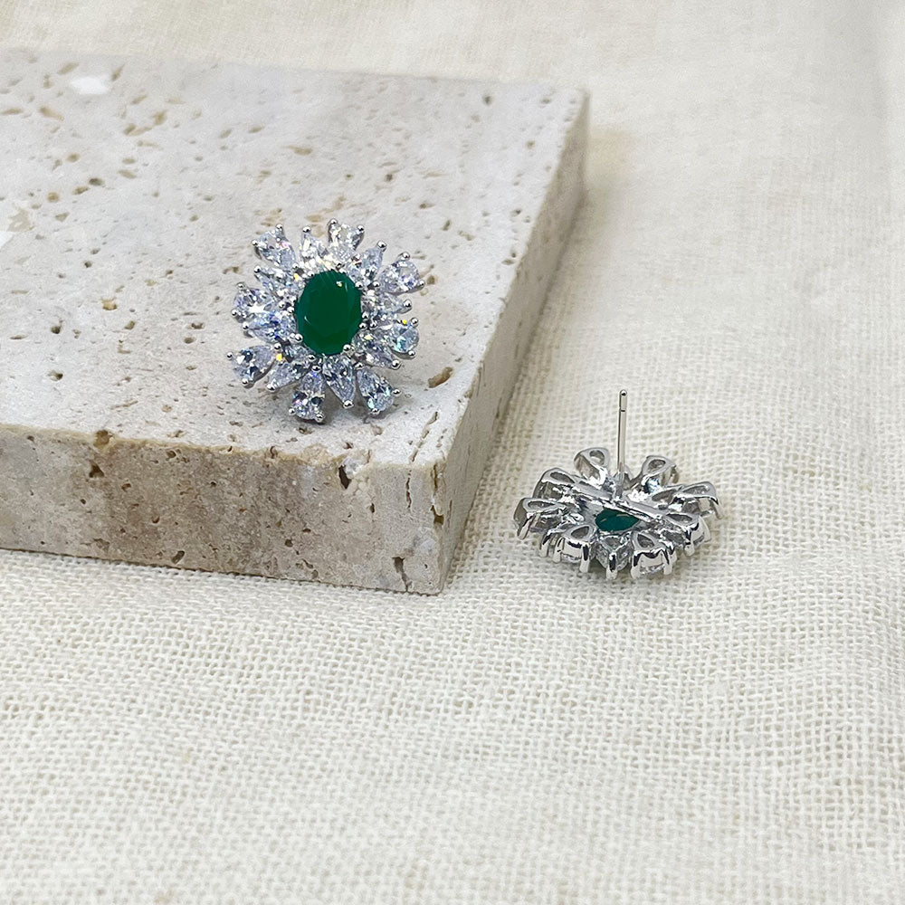 White Golden Snowflake Inlaid Green Zircon Stud Earrings