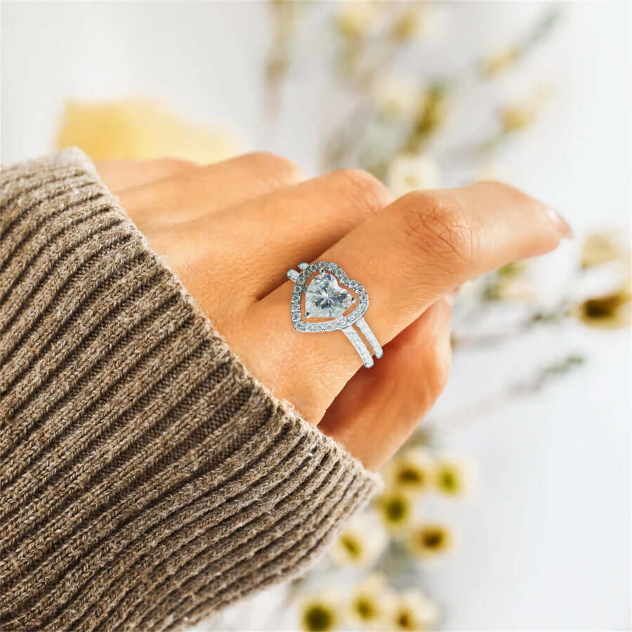 Unique 2 Pcs Heart Shape Zircon Ring