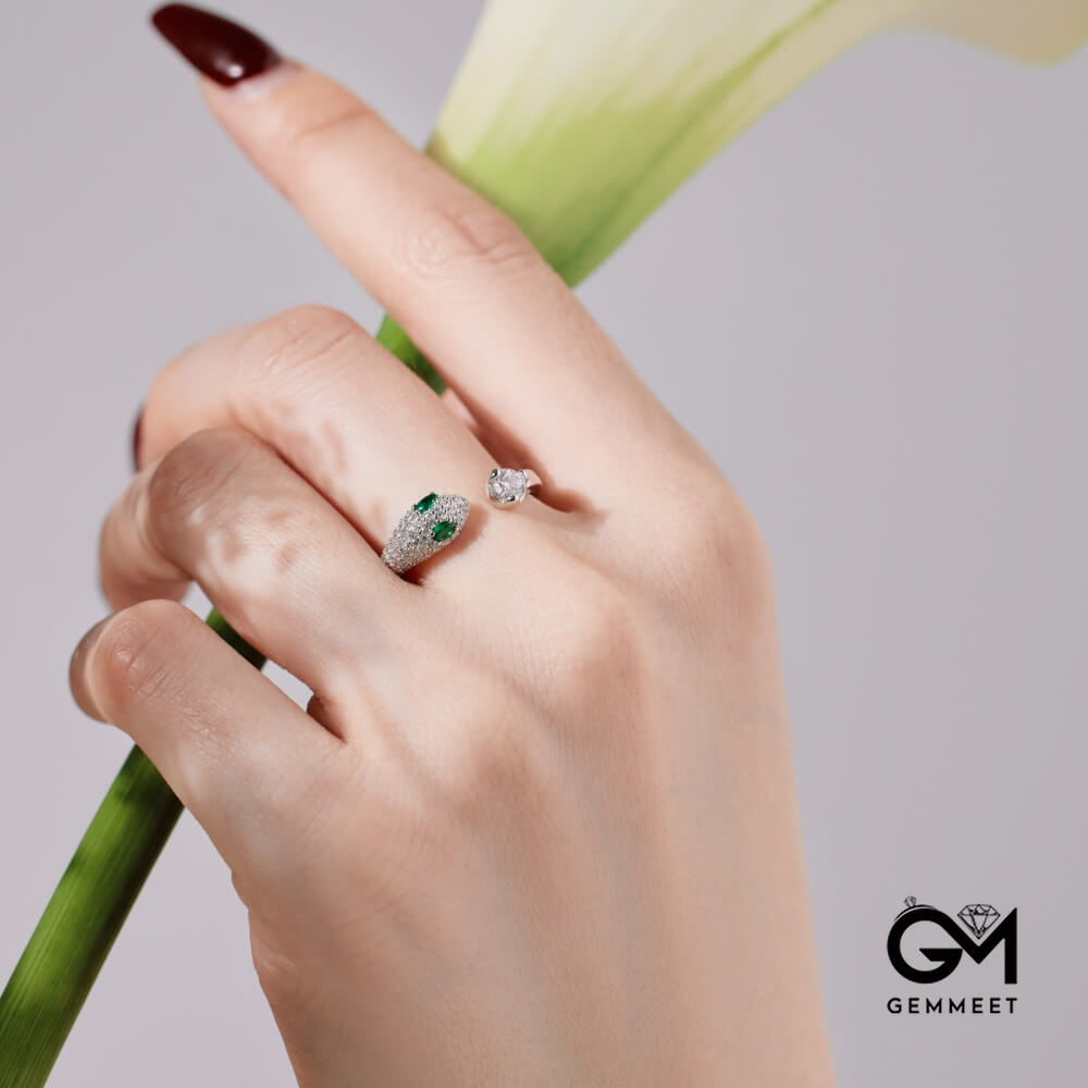 S925 Silver Snake Head Green Zircon Eye Ring