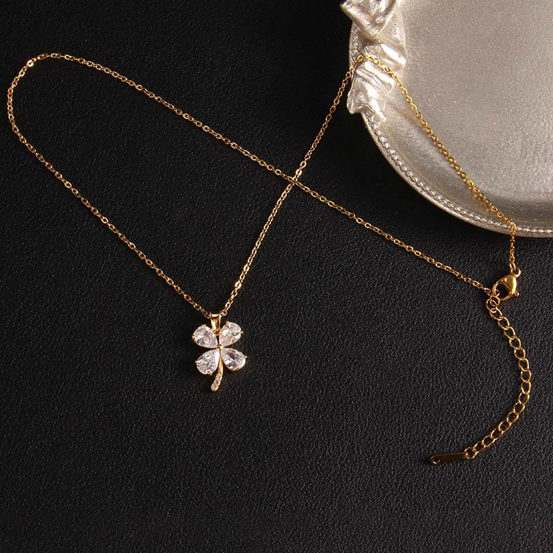 Zircon Four Leaf Clover Flower Necklace