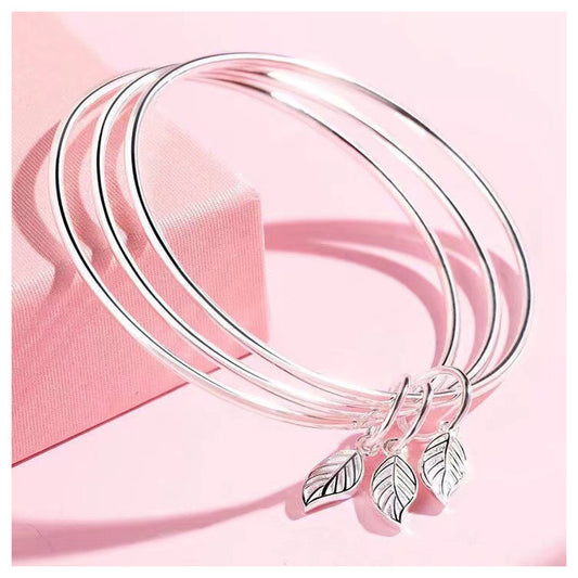 Glossy Leaf Closed Solid Bracelet