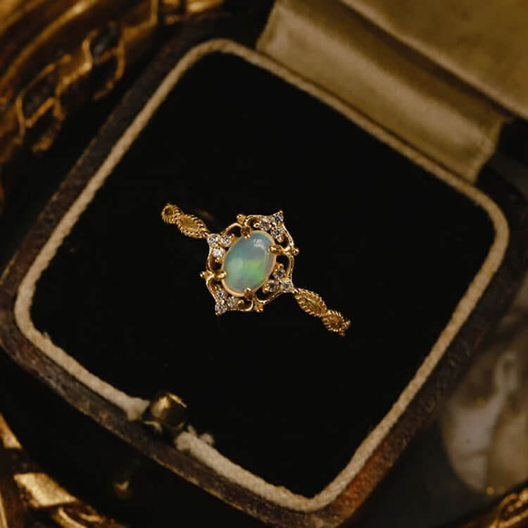 Light Luxury Opal Adjustable Ring