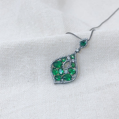 Pear Shaped Water Drop Shaped Green Zircon Pendant Necklace