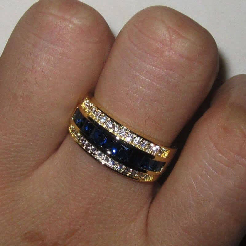 Trendy Sapphire Solitaire Ring