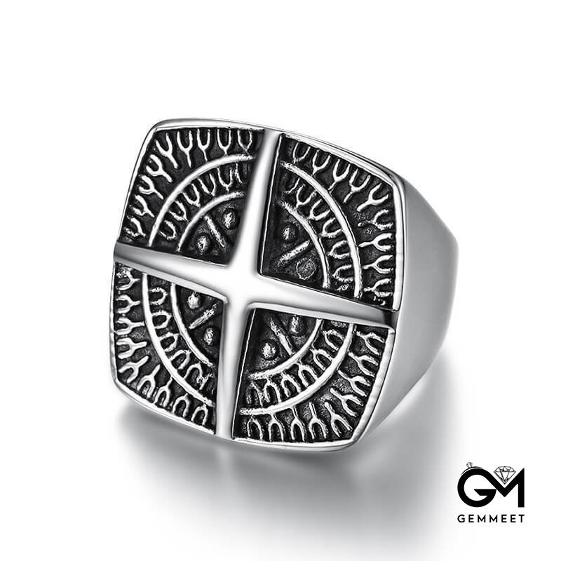 Voyager Compass Cross Viking Ring