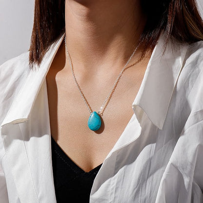 Turquoise Drop Shape Pendant Simple Collarbone Necklace