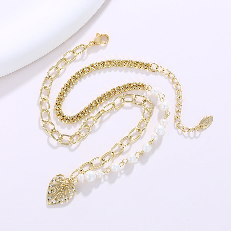 Stylish Spliced Imitation Pearl Heart-shaped Pendant