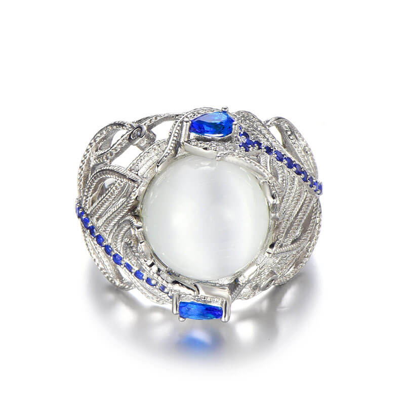 Luxurious Hollow Full Stone Moonstone Ring