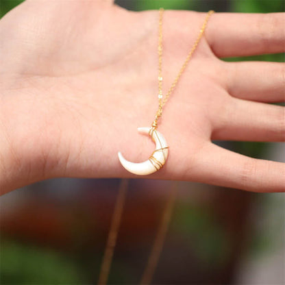 Natural Tridacna Stone Crescent Moon Blessing Necklace Pendant