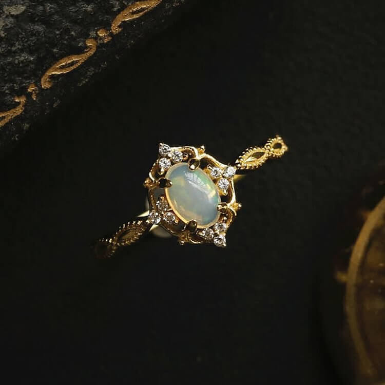 Light Luxury Opal Adjustable Ring