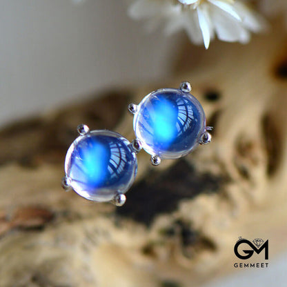 Simple Temperament Moonstone Earrings