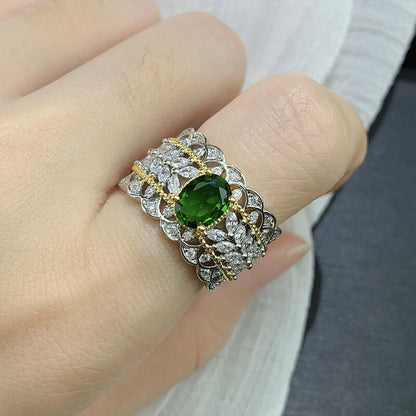 Retro Palace Style Hollow Pattern Two-color Gold High-end Jewelry Lace Imitation Emerald Dove Egg Ring