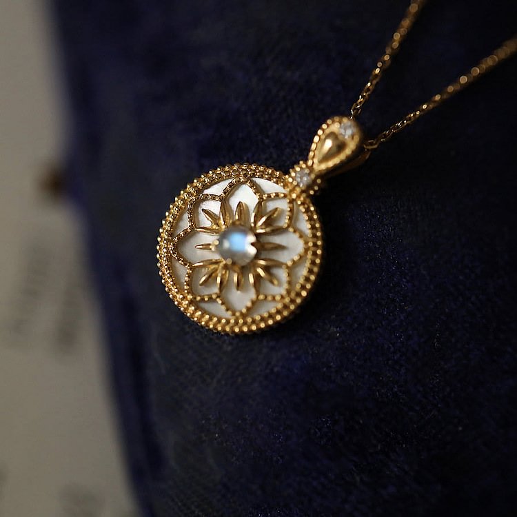 Natural Moonstone Floral Pendant Necklace