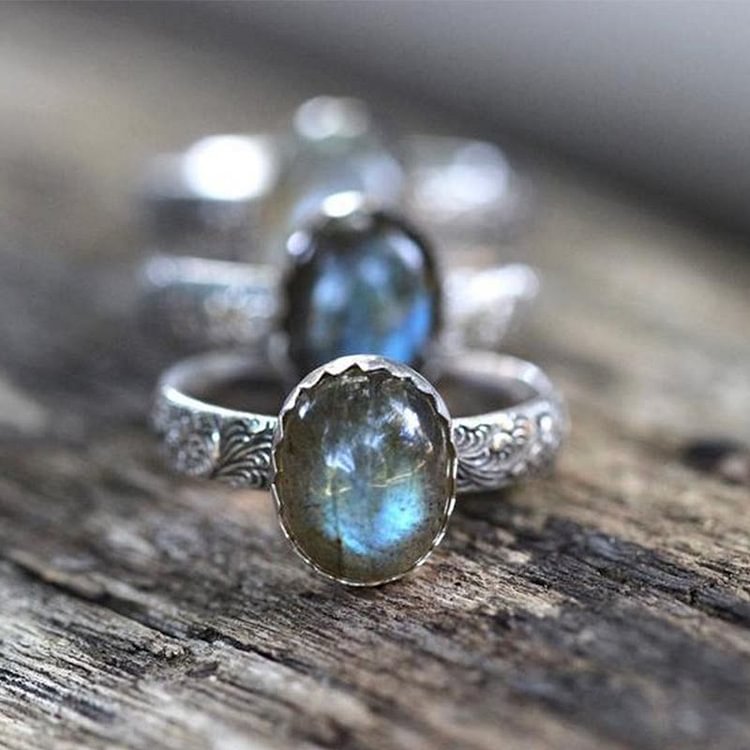 "Gentle Moonlight" - Vintage Moonstone Ring