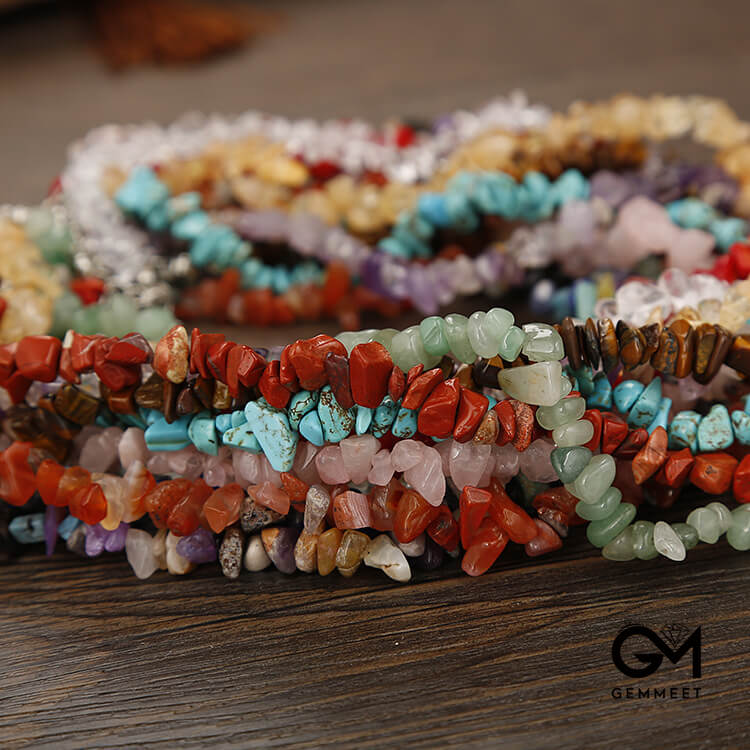 Multicolored Gravel Beaded Necklace