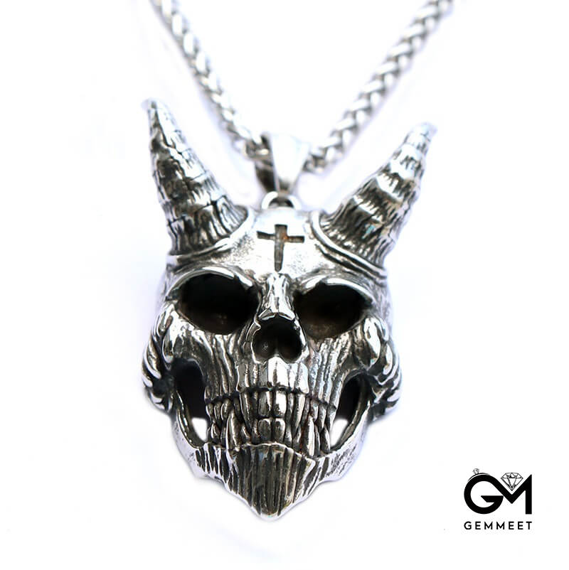 Cross Ram Head Alloy Pendant Necklace