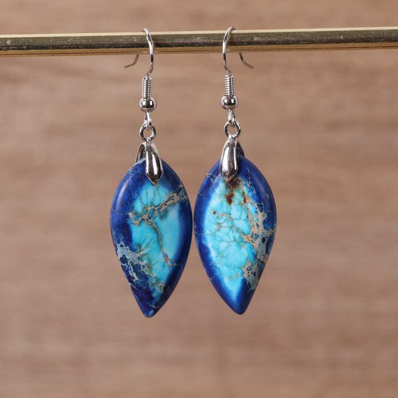 Imperial Stone Pendants Are Popular Earrings