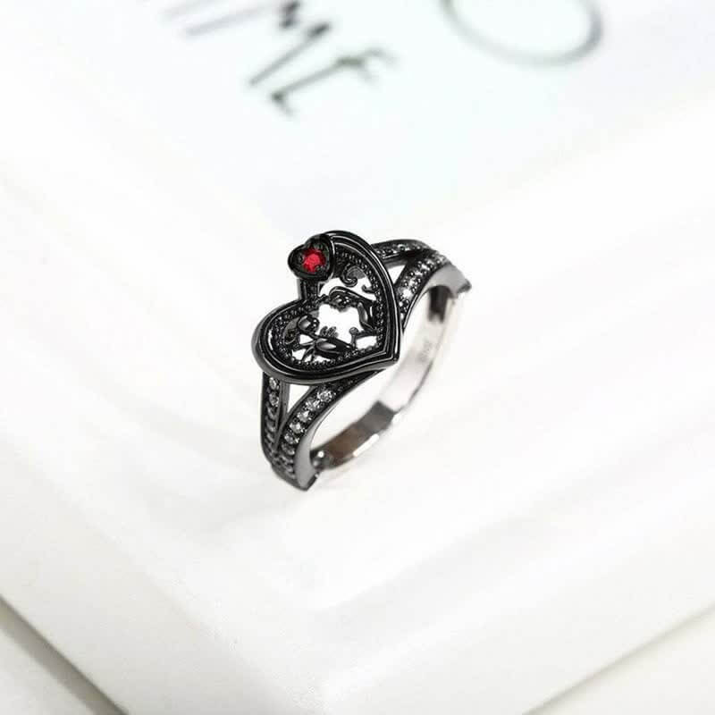 "Heart-to-heart" - Skull Couple Ruby Heart Ring